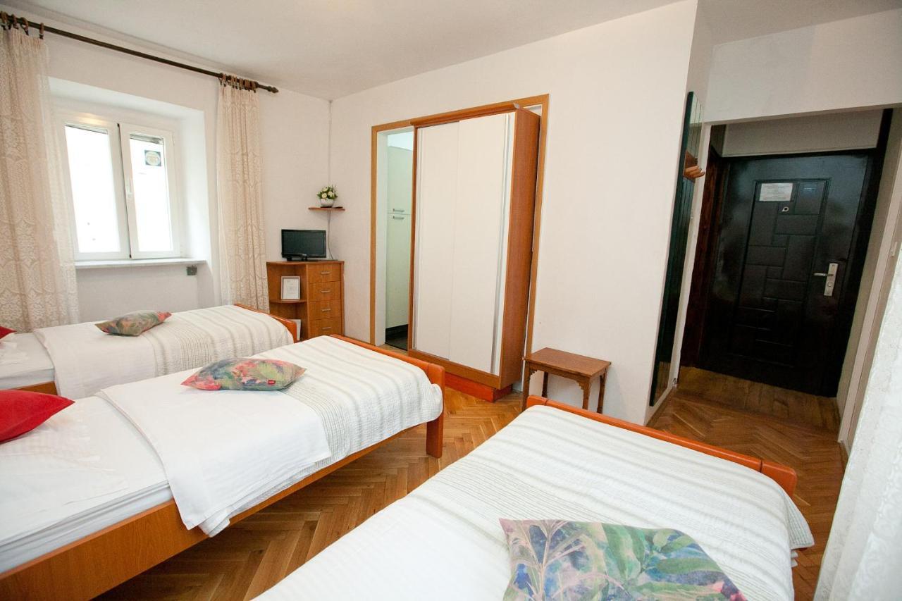 Ferienwohnung Victoria Spire Center Of The Old Town Zadar Exterior foto